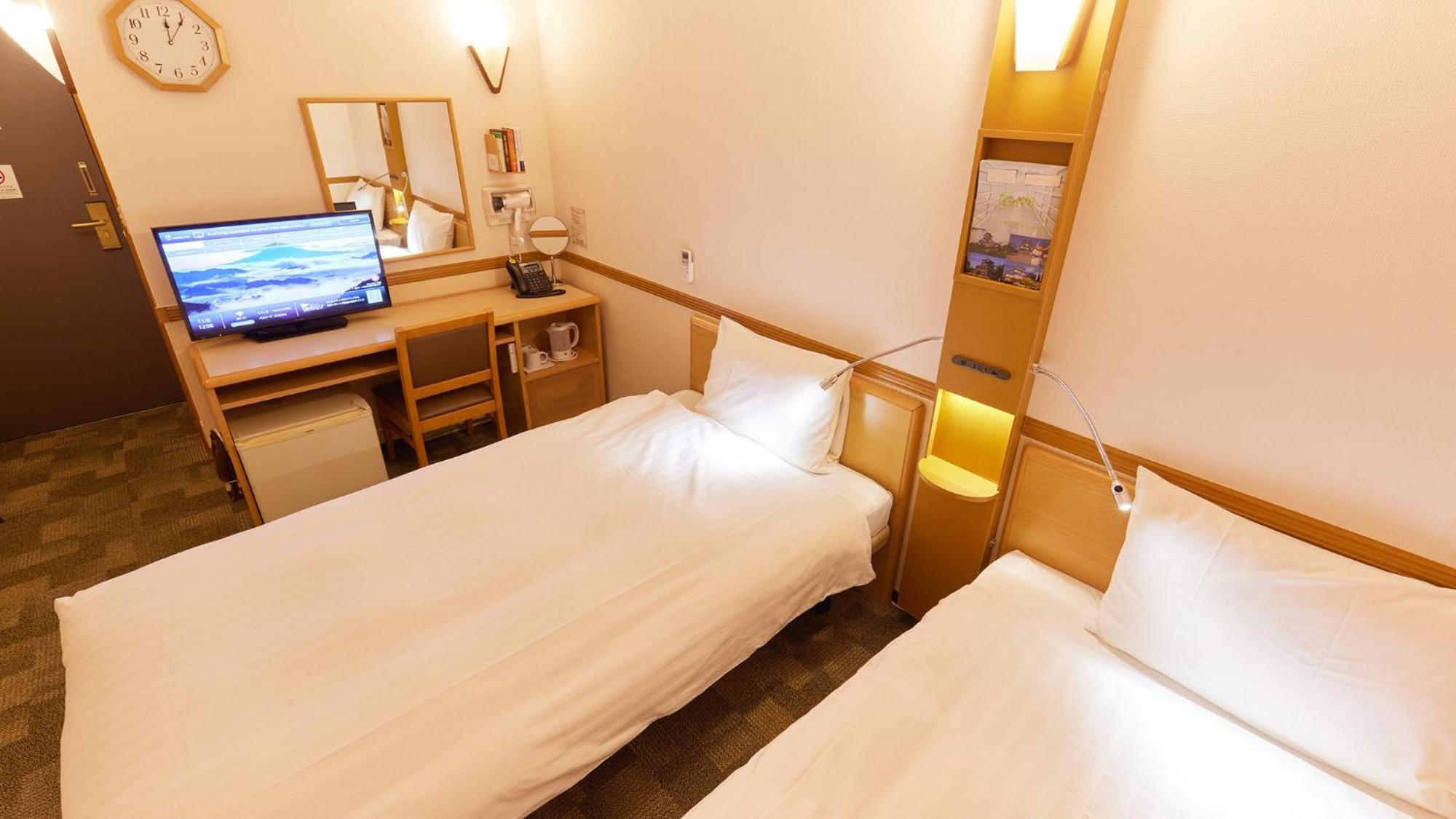 Toyoko Inn Chiba Minato Ekimae Quarto foto