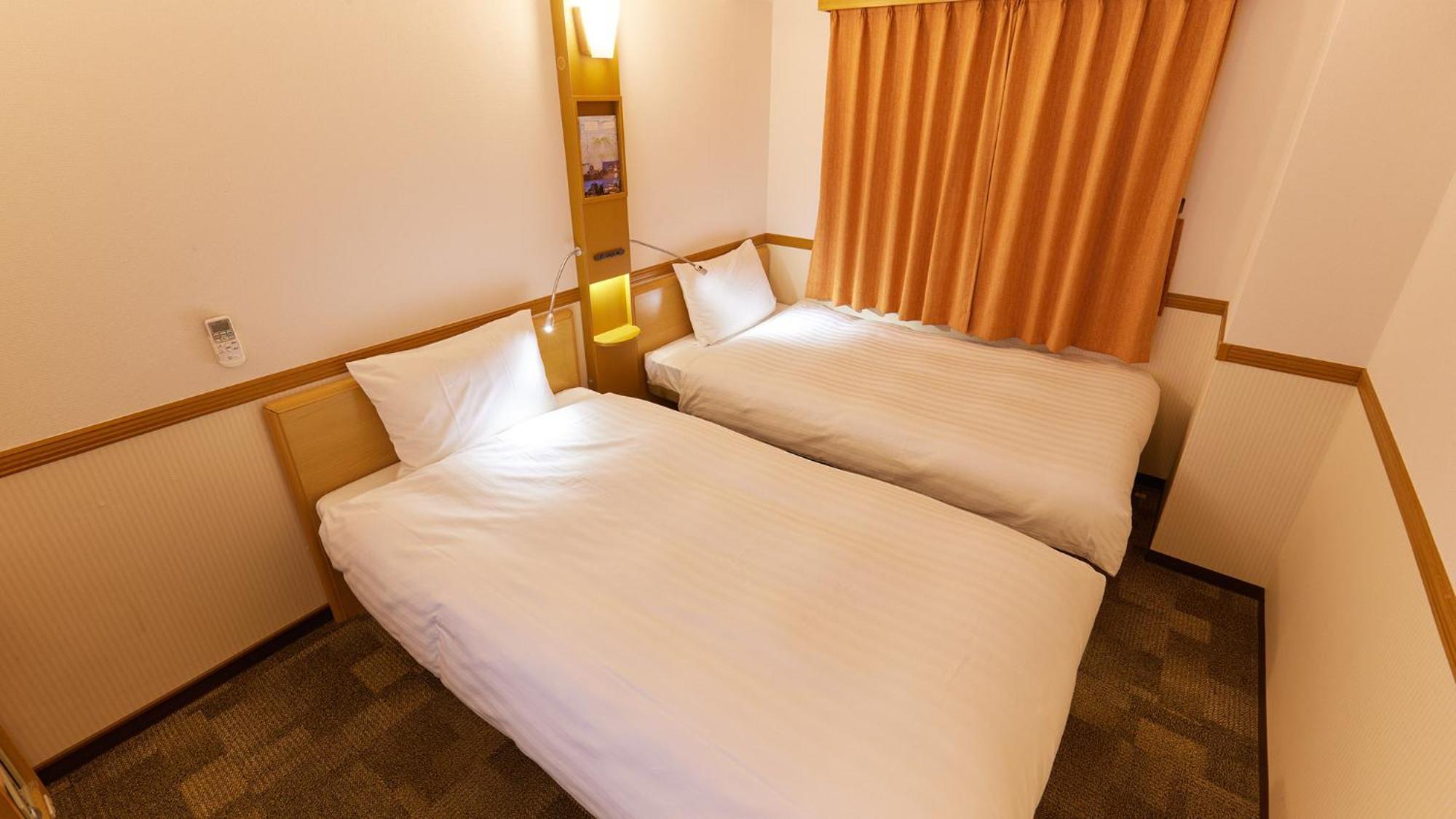 Toyoko Inn Chiba Minato Ekimae Quarto foto