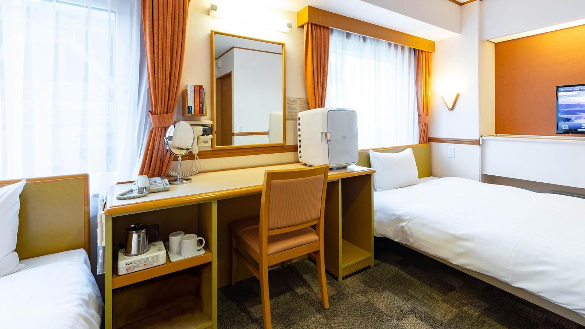 Toyoko Inn Chiba Minato Ekimae Quarto foto